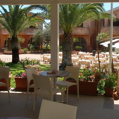 Le Residenze Di Piazza Italia Apartment คอสตาเรย์ ภายนอก รูปภาพ