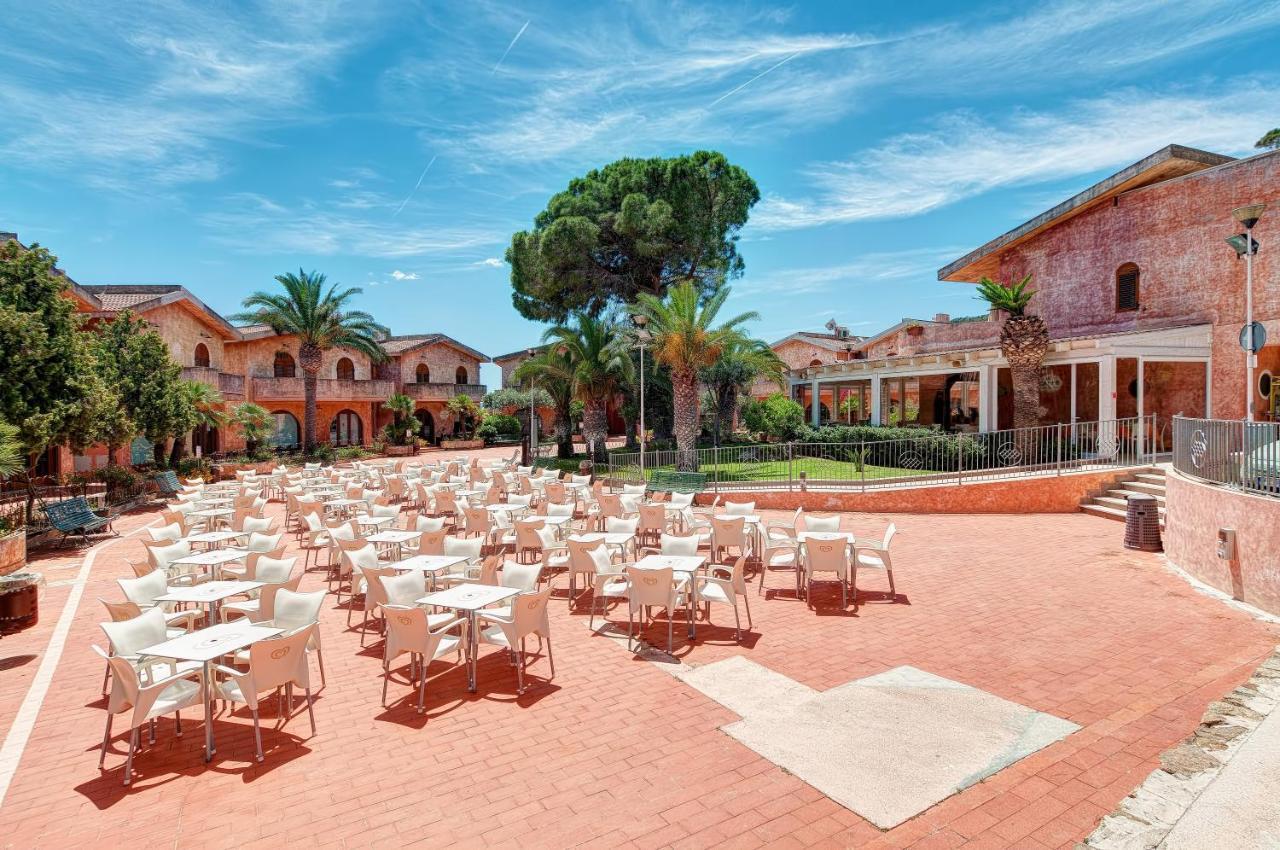 Le Residenze Di Piazza Italia Apartment คอสตาเรย์ ภายนอก รูปภาพ