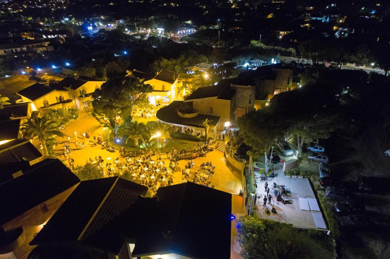 Le Residenze Di Piazza Italia Apartment คอสตาเรย์ ภายนอก รูปภาพ